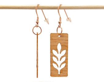Orecchini vegetali rettangolari personalizzabili. Gioiello della natura, motivo a foglia di legno infrangibile, taglio laser molto leggero.