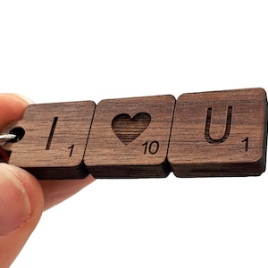 Customizable scrabble keychain I LOVE YOU. Wood engraved on both sides. Choice of letters and symbol. Valentine&#39;s Day couple romantic gift