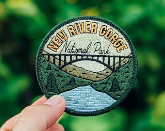Parque Nacional New River Gorge - Patch termocolante totalmente bordado e ilustrado