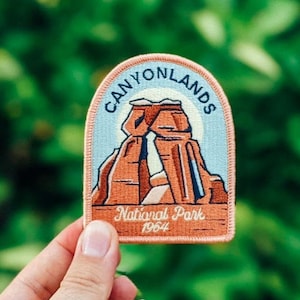Canyonlands National Park Full embroidered illustrated iron-on patch
