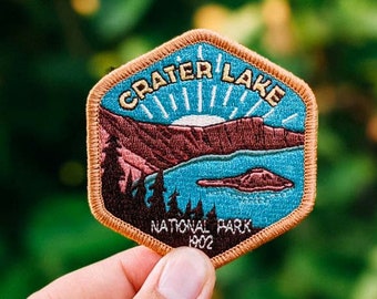 Crater Lake National Park - Spirit of USA