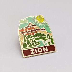 Zion National Park Enamel pin , National park accessories, gift for hikers