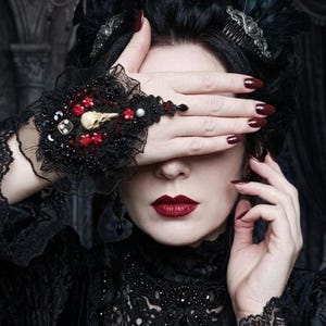Gothic Lace Hand Ornament | Crow Skull Bracelet | Witchcore Gothic Bridal Jewellery | Black Lace Cuff  | Steampunk | The Foraged Fables