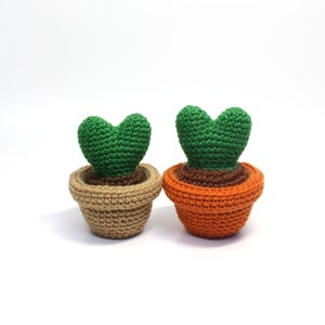 Amigurumipatroon, haakpatroon, pdf, digitaal bestand, patroon, handgemaakt, Engels, hoya kerri, Lucky Heart