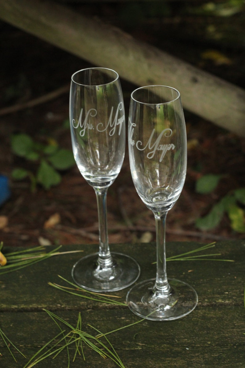 Etched Champagne Flutes / Personalized Champagne Glasses / Etsy UK