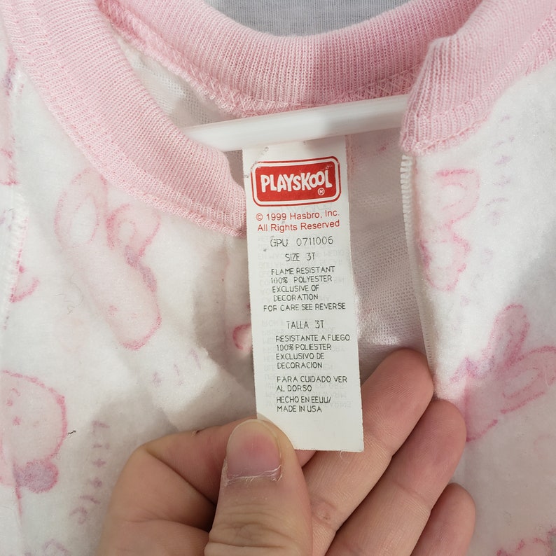 Vintage Playskool Size 3T Girls Sleeper Fotted One Piece Pajamas Little Bunny Bunnies Pink White Soft Hasbro Flame Resistant Zip Up PJ