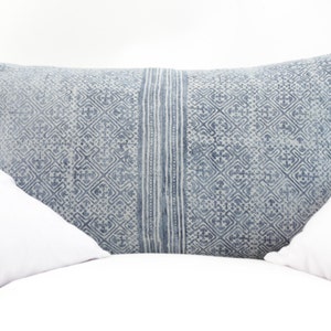 VINTAGE Hmong Kissen Handgewebter HANMP Bio HMONG Ethnic Ein Stück Tribal Textile indigo marine blau batik