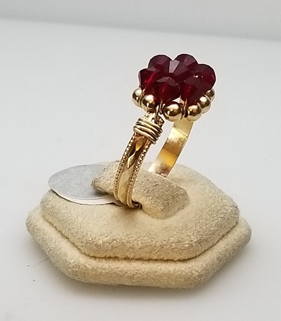 14 karat yellow gold synthetic rubies - image 2