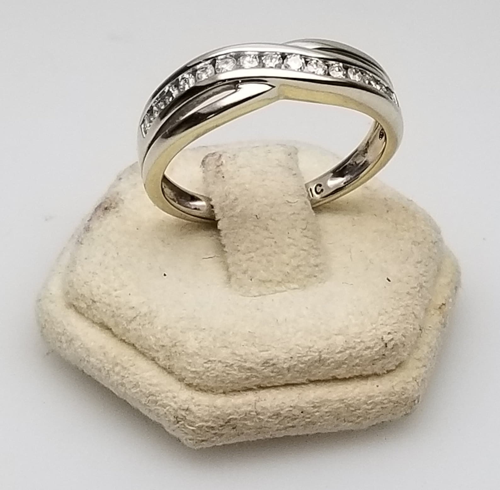 10 Karat White Gold Diamond Set Wedding Ring Etsy