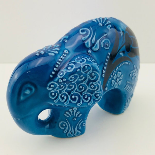 Handmade Ceramic Elephant (Medium) - Hand Painted Turkish Pottery