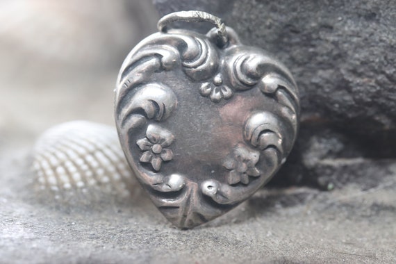 Old Victorian Sterling Silver Ornate Floral Scrol… - image 1