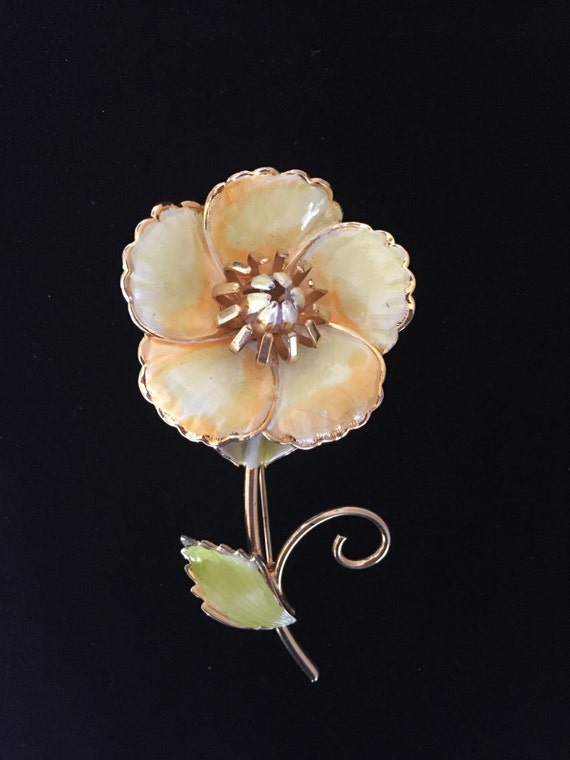 Botticelli Yellow Enamel Poppy Flower Brooch - Etsy