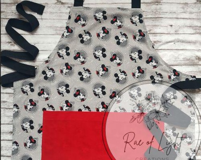 Featured listing image: Mickey Youth Apron