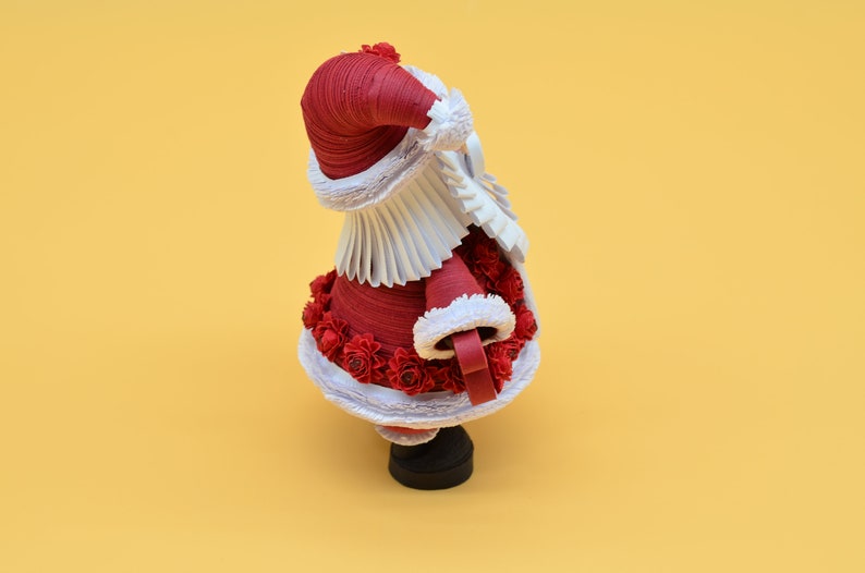 Quilling art, Dark red Christmas figurine Dark red Santa Claus, figurine Santa Dark red gift for girl image 7