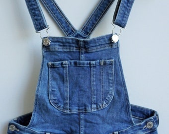 Peto corto vaquero vintage: mono azul de los 90, talla S/M