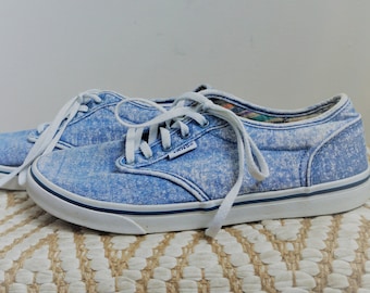 Vintage Vans Sneakers: Blaue Acid Wash Slip-Ons - US 6 / EU 36