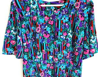 Vintage 90s Floral Midi Dress: Short Sleeve Boho Style