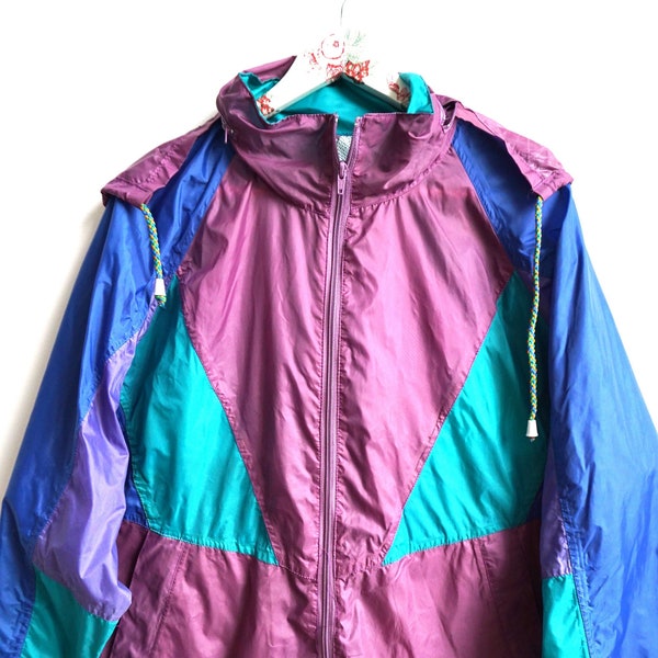 Vintage Raincoat / Rain coat / Windbreaker / L / Large / Outwear / Activewear / Jacket / Track / Tracksuit / Hood / Shell / Cover Top Parka