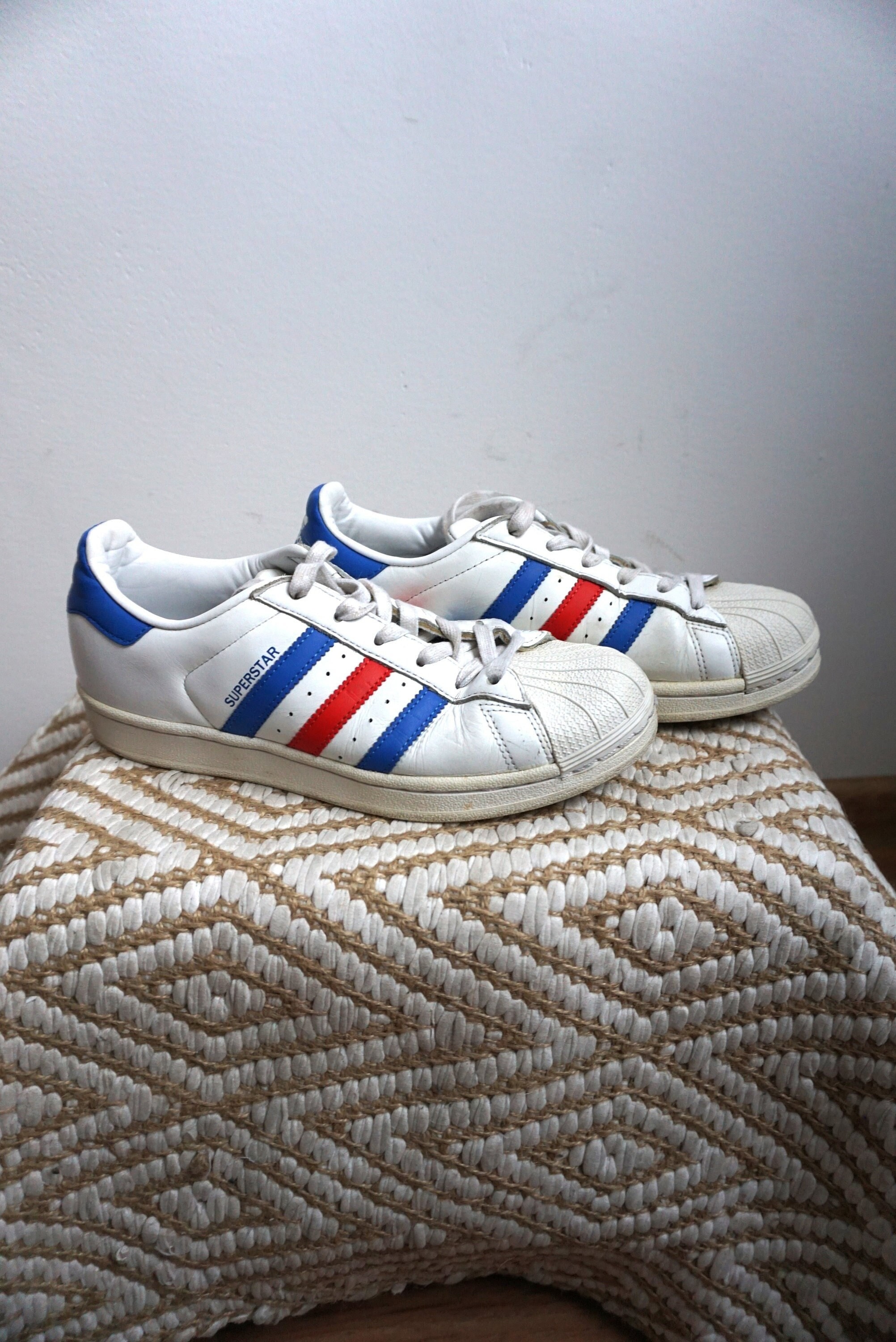 Vintage ADIDAS White Leather Sneakers / / Shoes / Shoe / - Etsy