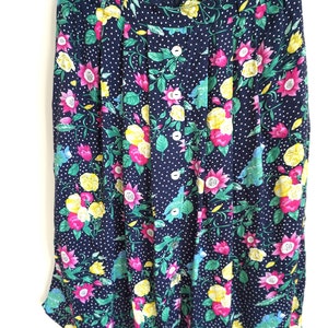 Vintage Summer Skirt / Skirts / High Waist / High Waisted / Flowers / Floral / Midi / 90s / 80s Large / L / Party / Sun / Romantic Plated