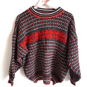 Vintage Norwegian Sweater / Norway wool / Women / Men / Icelandic / M Nordic / Scandinavian / Pullover Cardigan / Winter Jumper Pullover Top