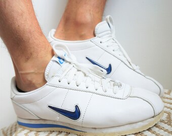 old nike trainers