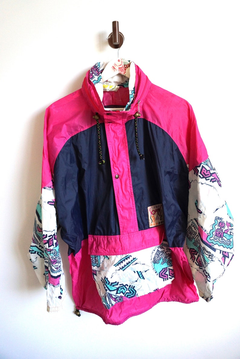 Veste imperméable vintage / Manteau imperméable / Coupe-vent / L / Vêtements d'extérieur / Vêtements de sport / Haut de survêtement / Rose / Capuche / Tissu technique / Housse / Parka / Sweat-shirt image 1