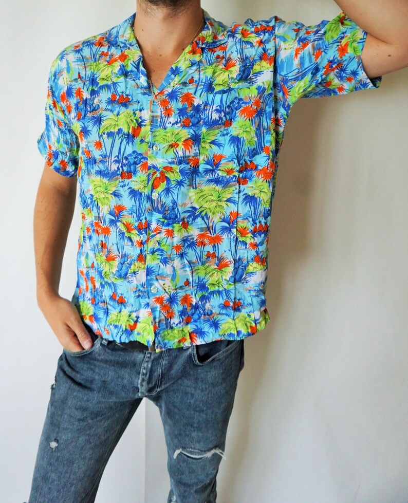 Vintage Hawaiian Mens Shirt Small S Vacation Hawaiian Shirts 90s Hippie Palms Sunset Flowers Short sleeve Hipster Boho