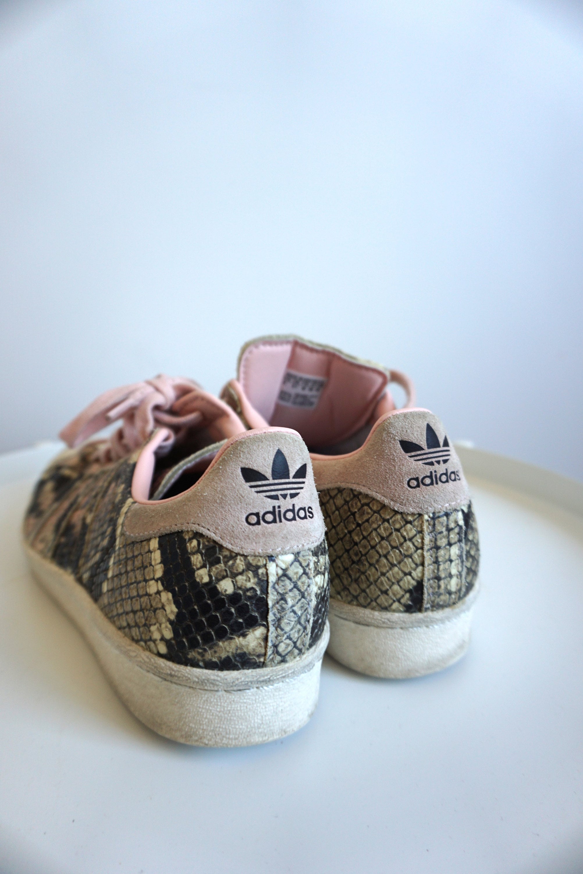 Vintage ADIDAS Leather Sneakers: Trefoil Logo, UK 6.5 / US 8 - Etsy New  Zealand