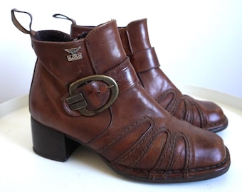 Vintage Brown Leather Cowboy Boots: Women's Western Cowgirl US 6 / EUR 36