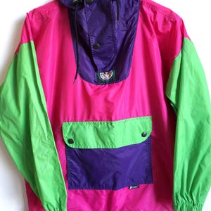 Kurtka przeciwdeszczowa Vintage K-WAY / Płaszcz przeciwdeszczowy / Wiatrówka / S / Mały / Odzież wierzchnia / Odzież sportowa / Dres / Fioletowy / Kaptur / Shell / Okrycie wierzchnie / Parka