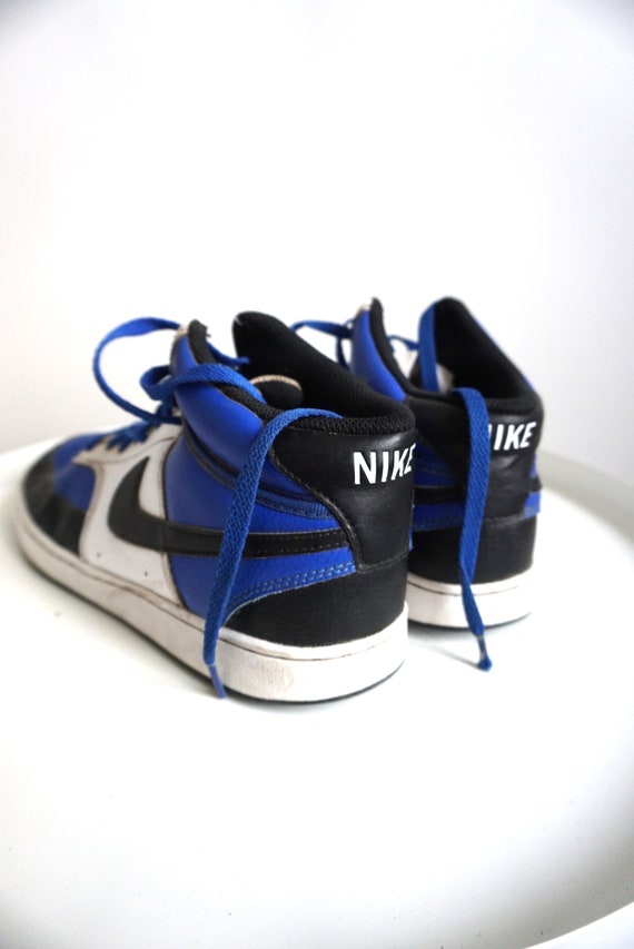 Vintage Nike Leather High Top Sneakers, Blue White Black, US  display picture 3