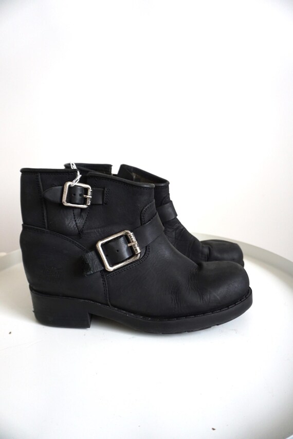 Vintage Black Leather Cowboy Boots: Women's Western Cowgirl Booties - US 6.5 / EUR 37