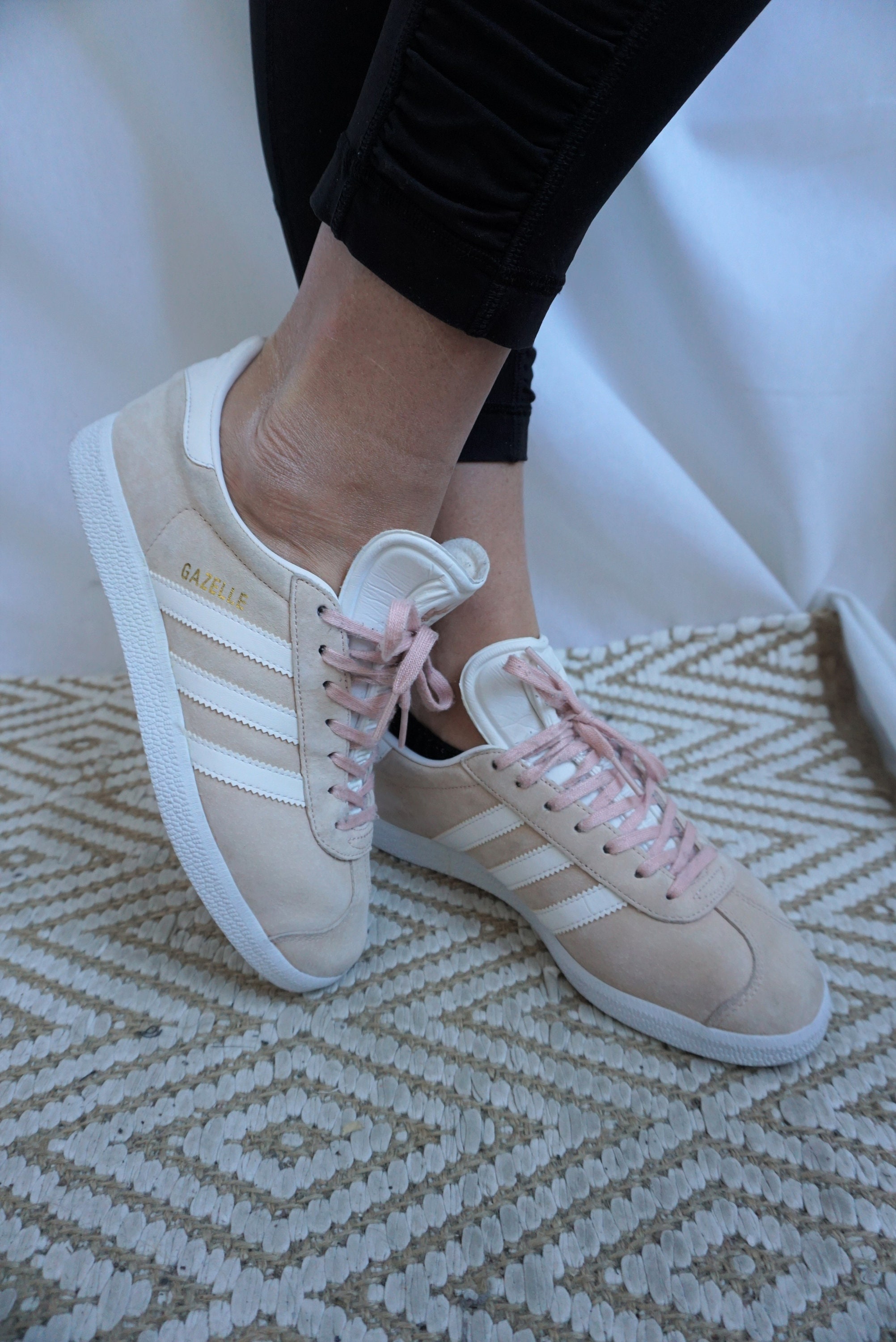 Zichtbaar Klem medaillewinnaar Buy Vintage ADIDAS Suede Leather Sneakers / Boots / Shoes / Shoe / Online  in India - Etsy