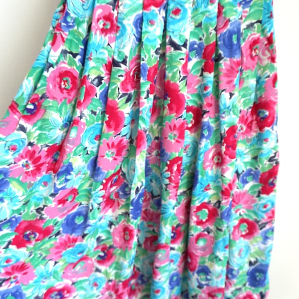 Vintage Summer Skirt / Skirts / High Waist / High Waisted / Flowers / Floral / Midi / 90s / 80s Medium / M / Party / Sun / Romantic / 38