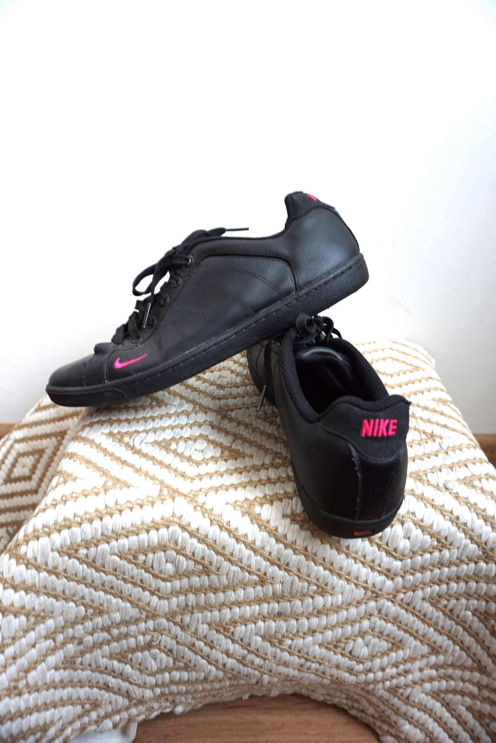 Nike juta cheap ki copy