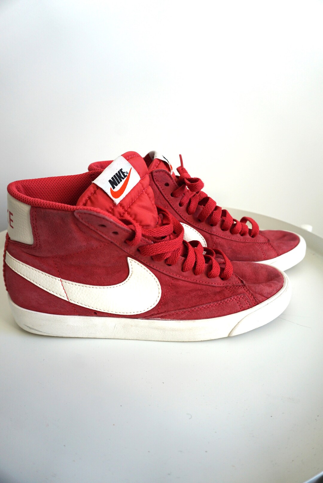 Nike ヴィンテージ風 レッドスニーカー 28cm il_1080xN.5880710685_21da.jpg