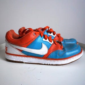 Botas de couro vintage Nike / Tênis / Sapatos / Sapatos Reino Unido 8,5 / Eur 43 / EUA 9,5 / Tênis de basquete com gravata / Calçados de corrida / Tênis / Bola / Corrida