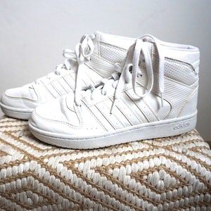Vintage ADIDAS Boots / Trainers / White / High / Sneakers / Shoes / Shoe / UK 5 / Eur 38 / US 6.5 / Trefoil / Basketball / Tie / Joggers
