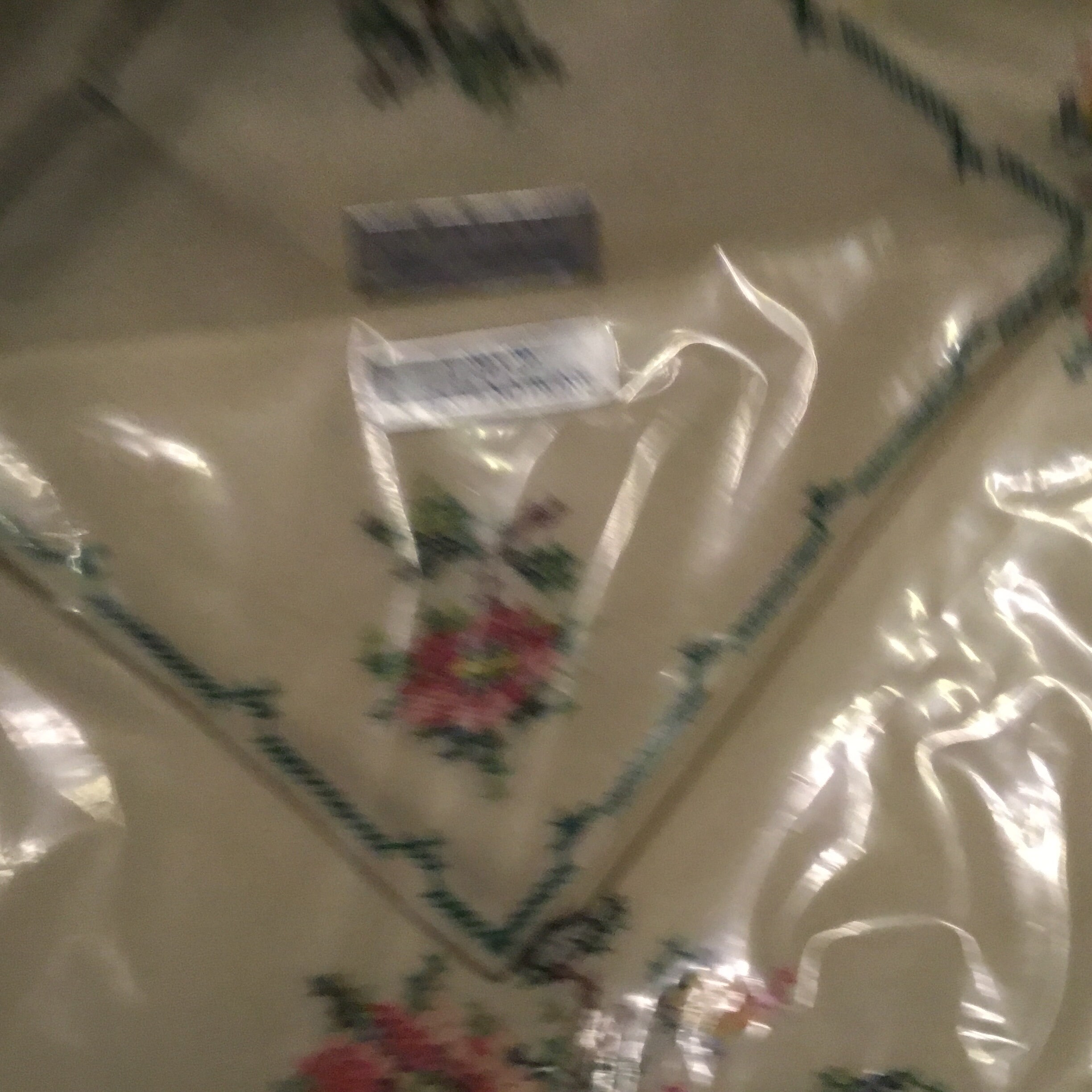 Vintage yet New Hand Embroidered Tablecloth and 4 Napkins. Embroidered