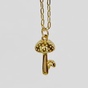 Wild Mushroom Necklace - Gold