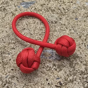 Mini Monkey Fist Begleri Fidget Toy – Paracord Skill Toy