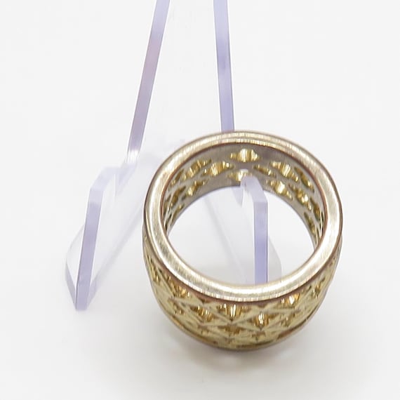 Unique Ring with Cross-hatch Design - image 5