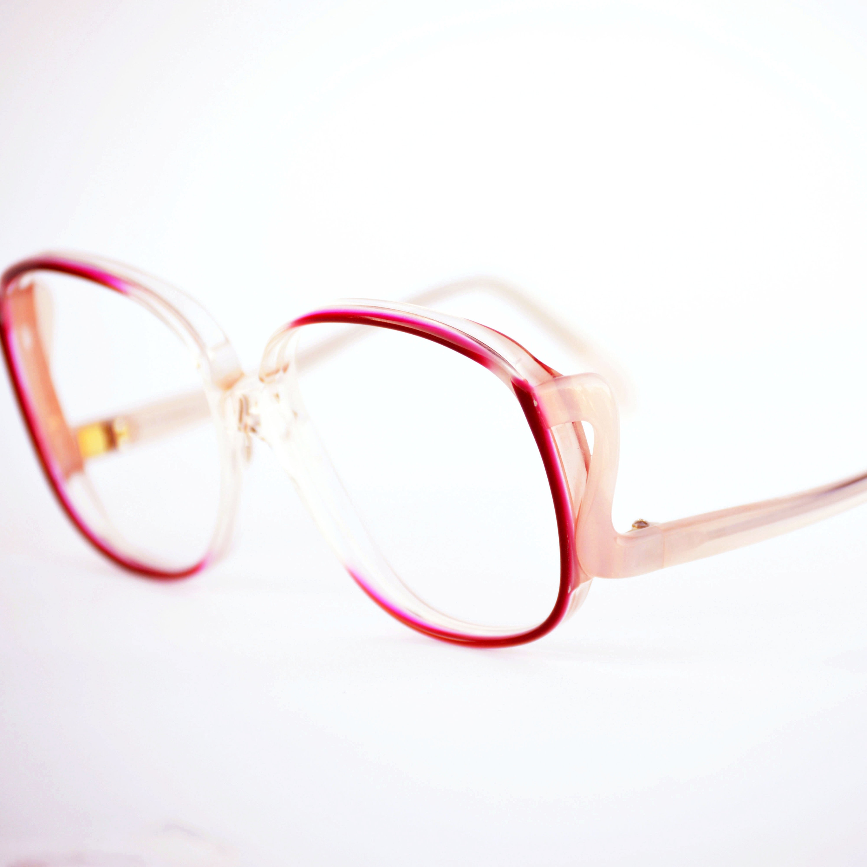80s Oversized Eyeglasses Frames: Red & Pink Sophia Loren  display picture 1