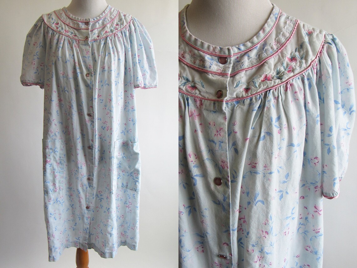 70s/80s Pastel Blue and Pink Floral House Dress Snap up | Etsy