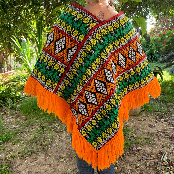 Guatemalan Woven Poncho Floral with Deer - Fringe… - image 7