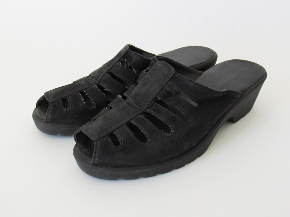 Black Open Back Sandals - Simple Low Heel 1990s St