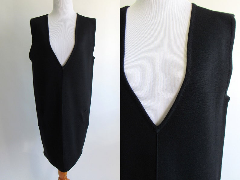 black v neck jumper dress