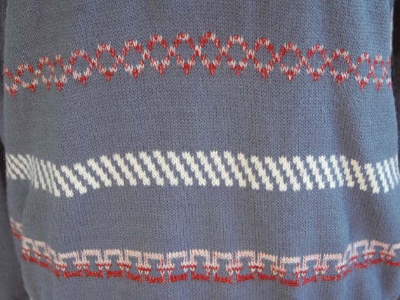 70s/80s Blue Red and White V Neck Sweater - Slouc… - image 7