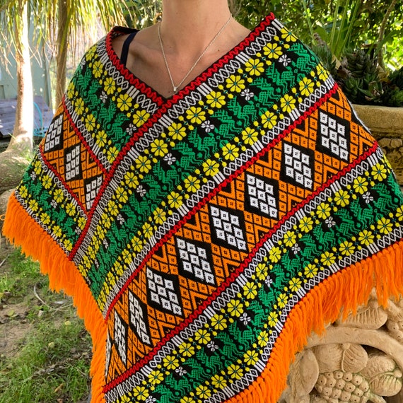 Guatemalan Woven Poncho Floral with Deer - Fringe… - image 8